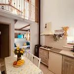 Holiday Mediteran Gostinjska kuća 3*